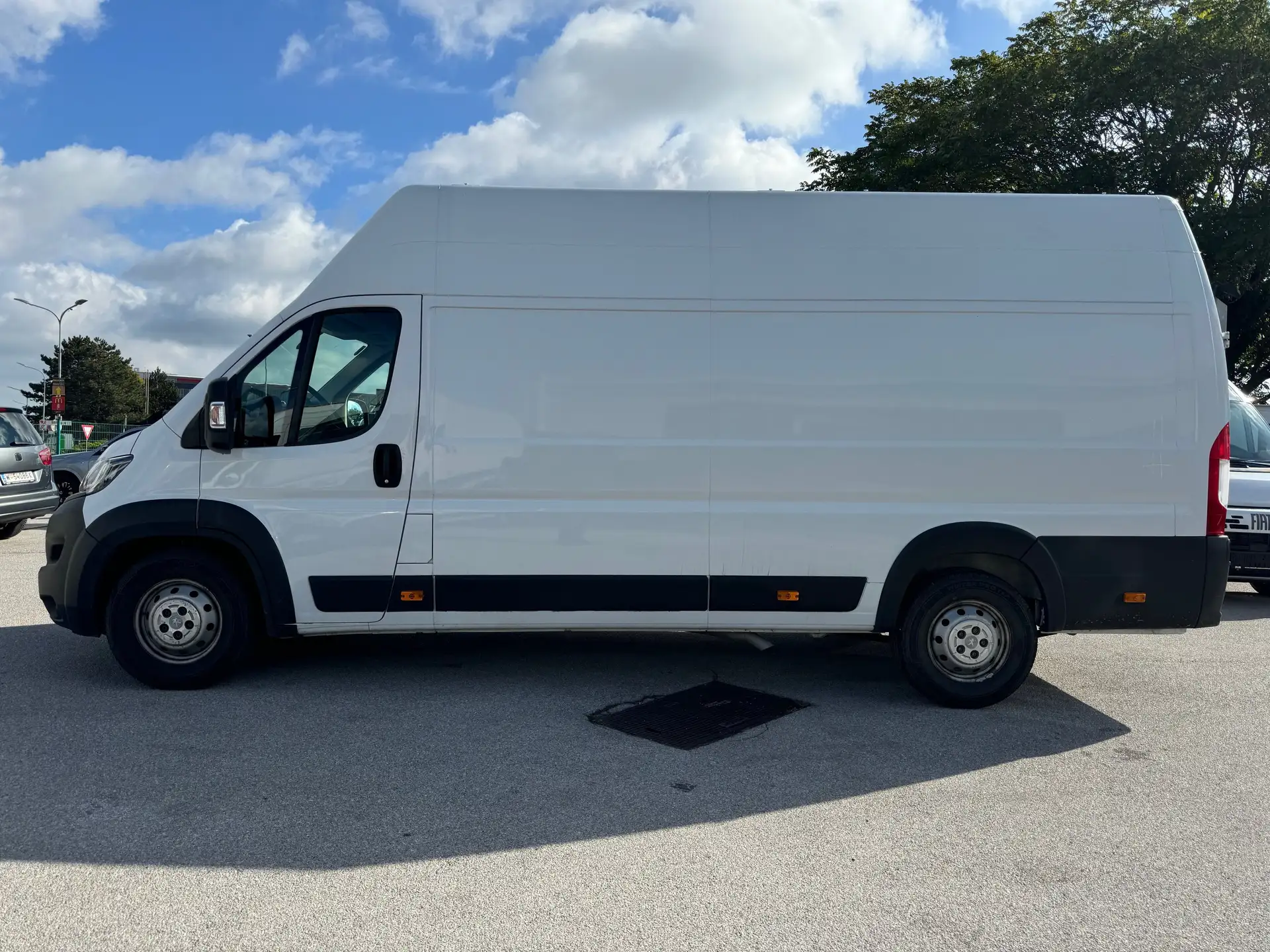 Peugeot Boxer L4H3 35+ 140 TÜV/Service *Netto 15.825€ – Bild 2