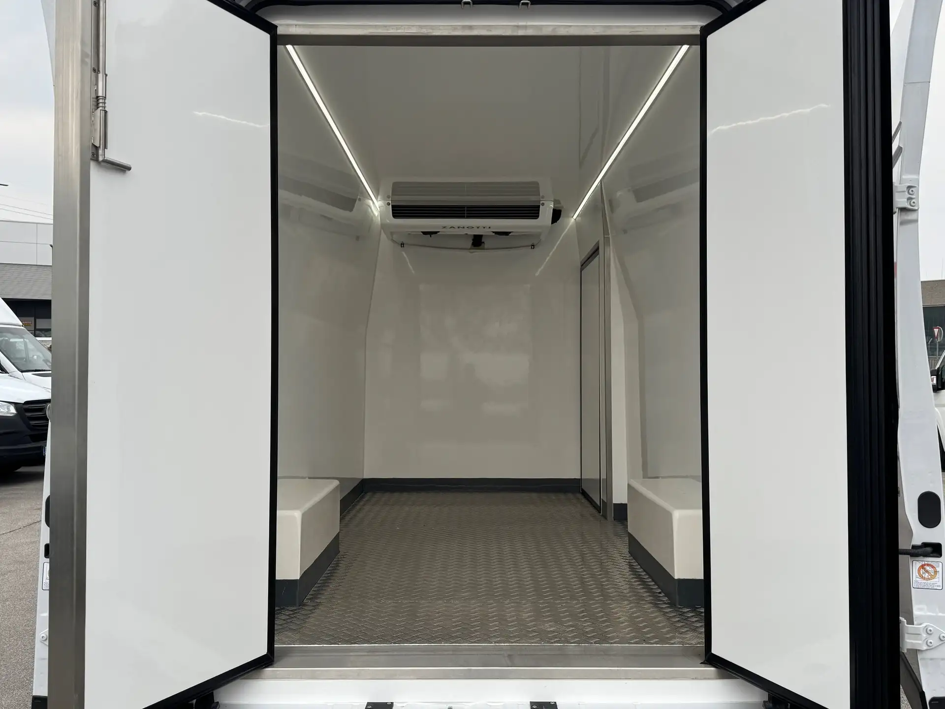 Citroen Jumper L4H3 35+ Tiefkühl / Kühl / Standkühl – Bild 7