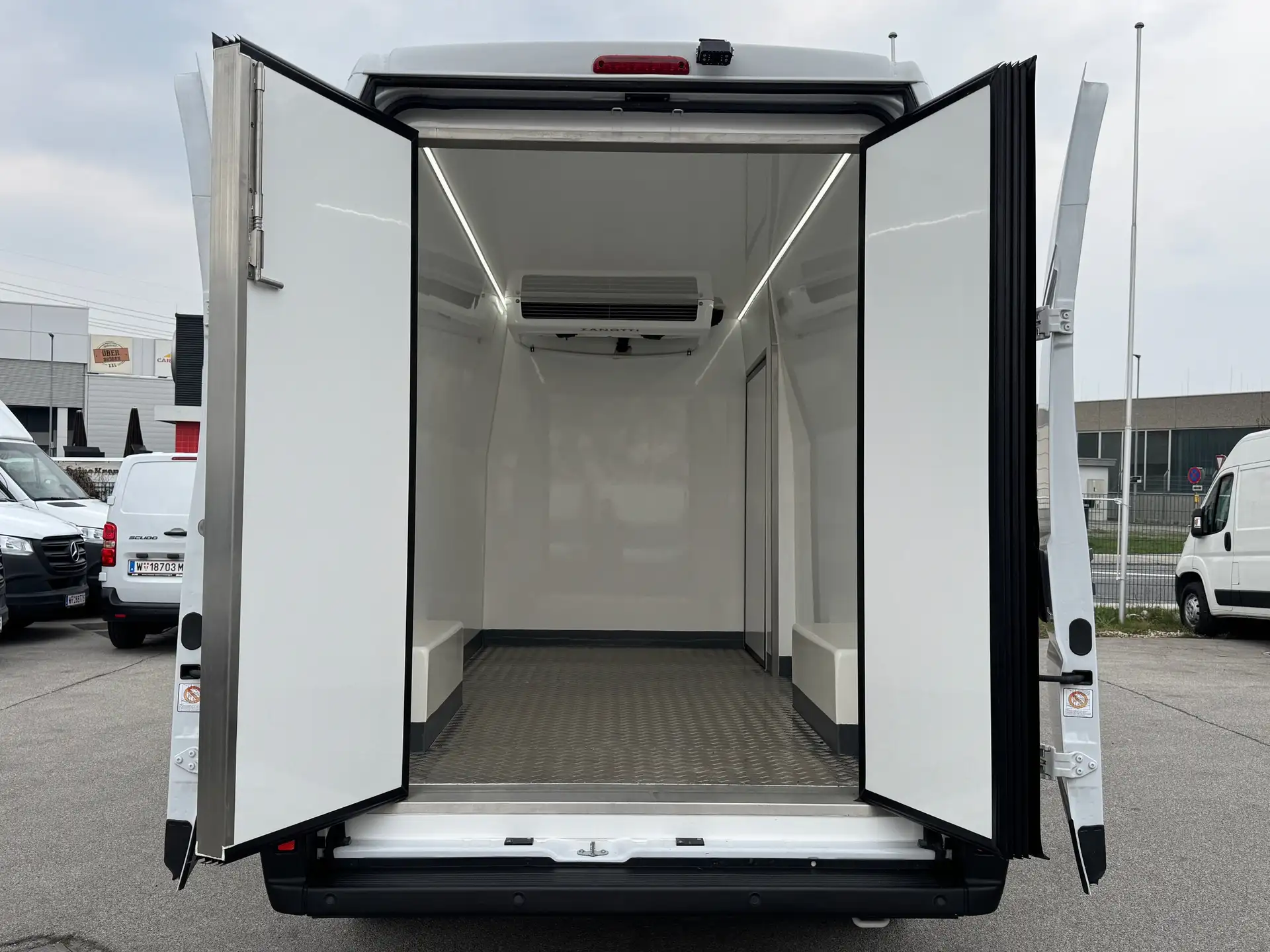 Citroen Jumper L4H3 35+ Tiefkühl / Kühl / Standkühl – Bild 6