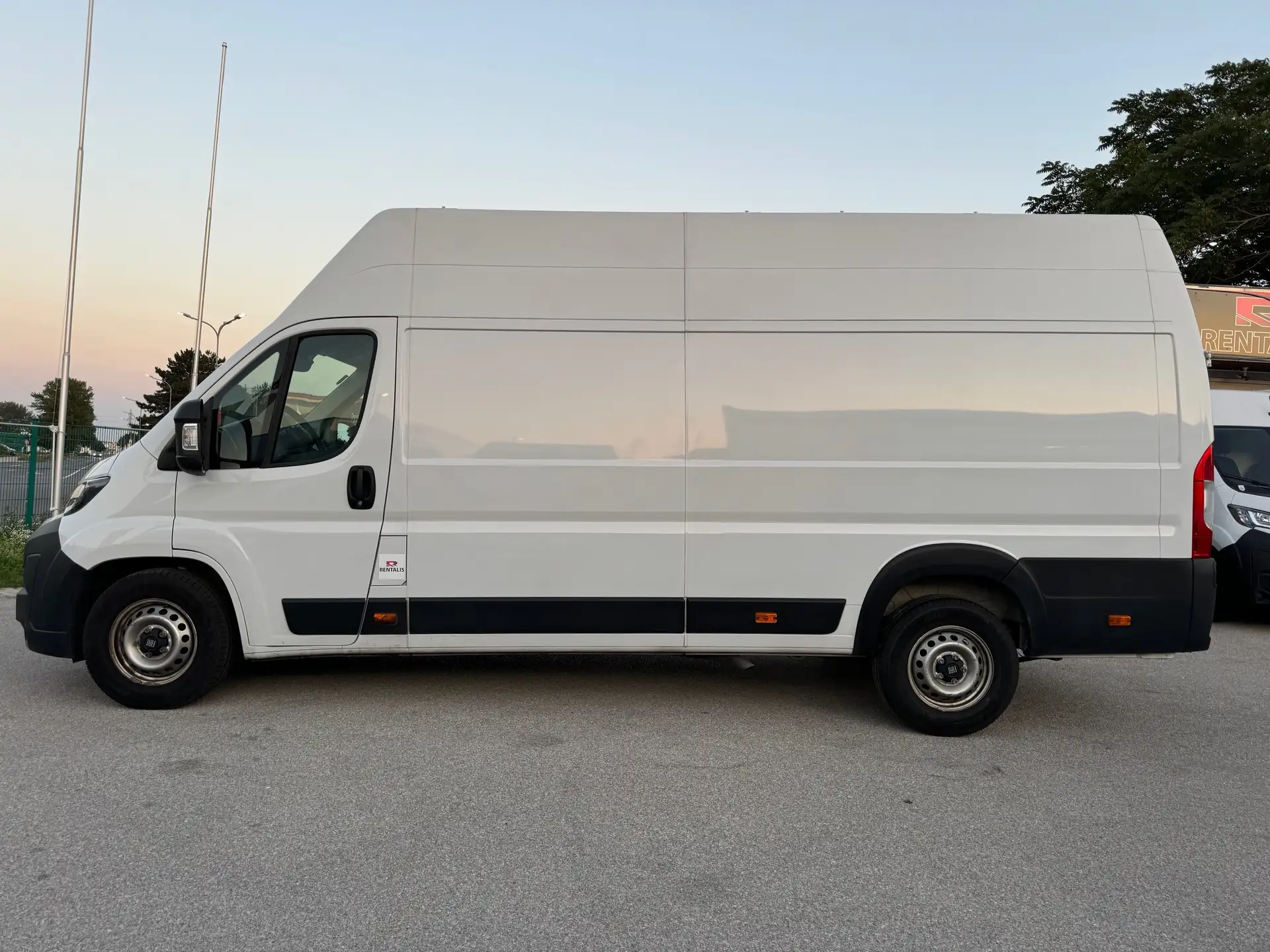 Fiat Ducato L4H3 KW 35 MAXI *inkl. NoVA* (=CAMPER-Basis) – Bild 2