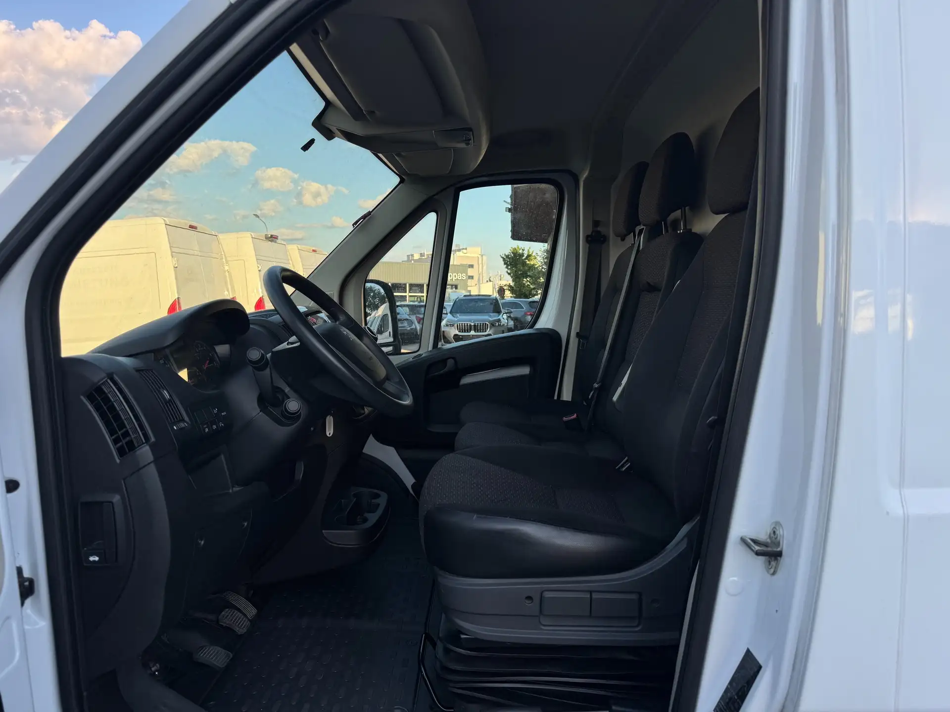 Peugeot Boxer L4H3 35+ 140 TÜV/Service *Netto 14.575€ – Bild 2