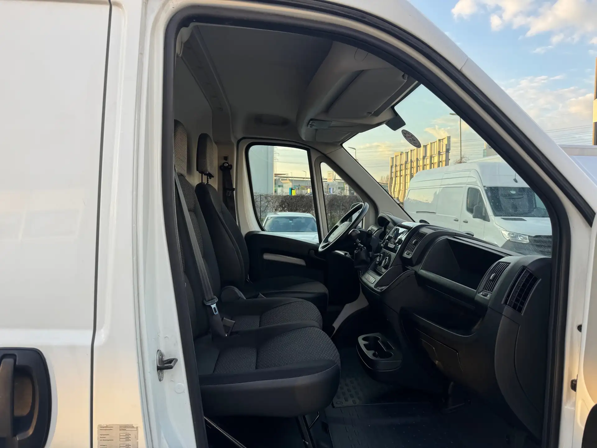 Citroen Jumper L2H2 35+ 140 TÜV/Service *Netto 18.325€ – Bild 14