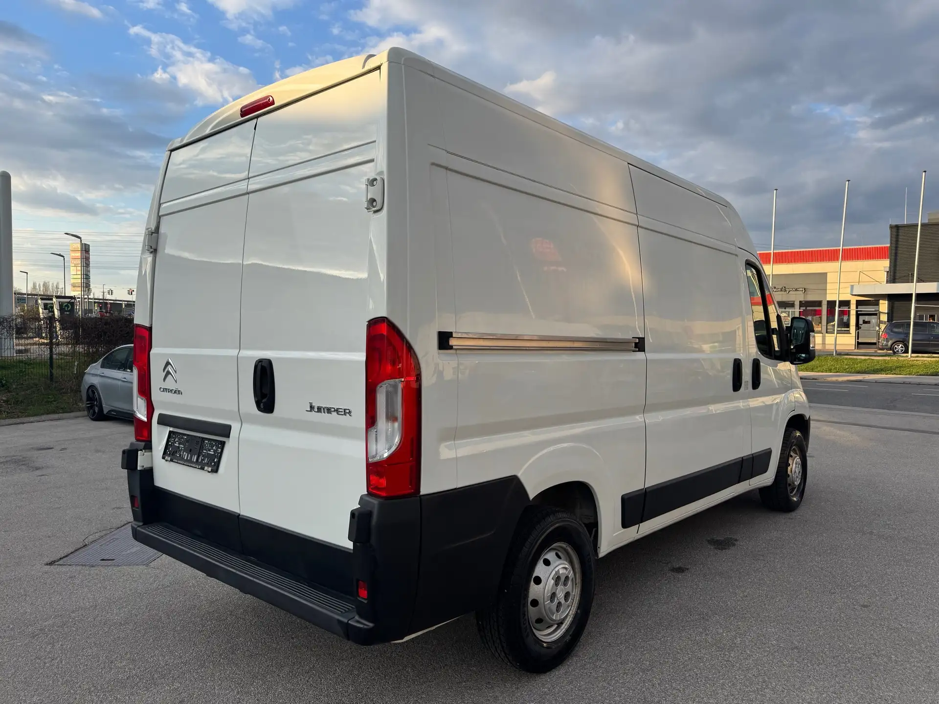 Citroen Jumper L2H2 35+ 140 TÜV/Service *Netto 18.325€ – Bild 6
