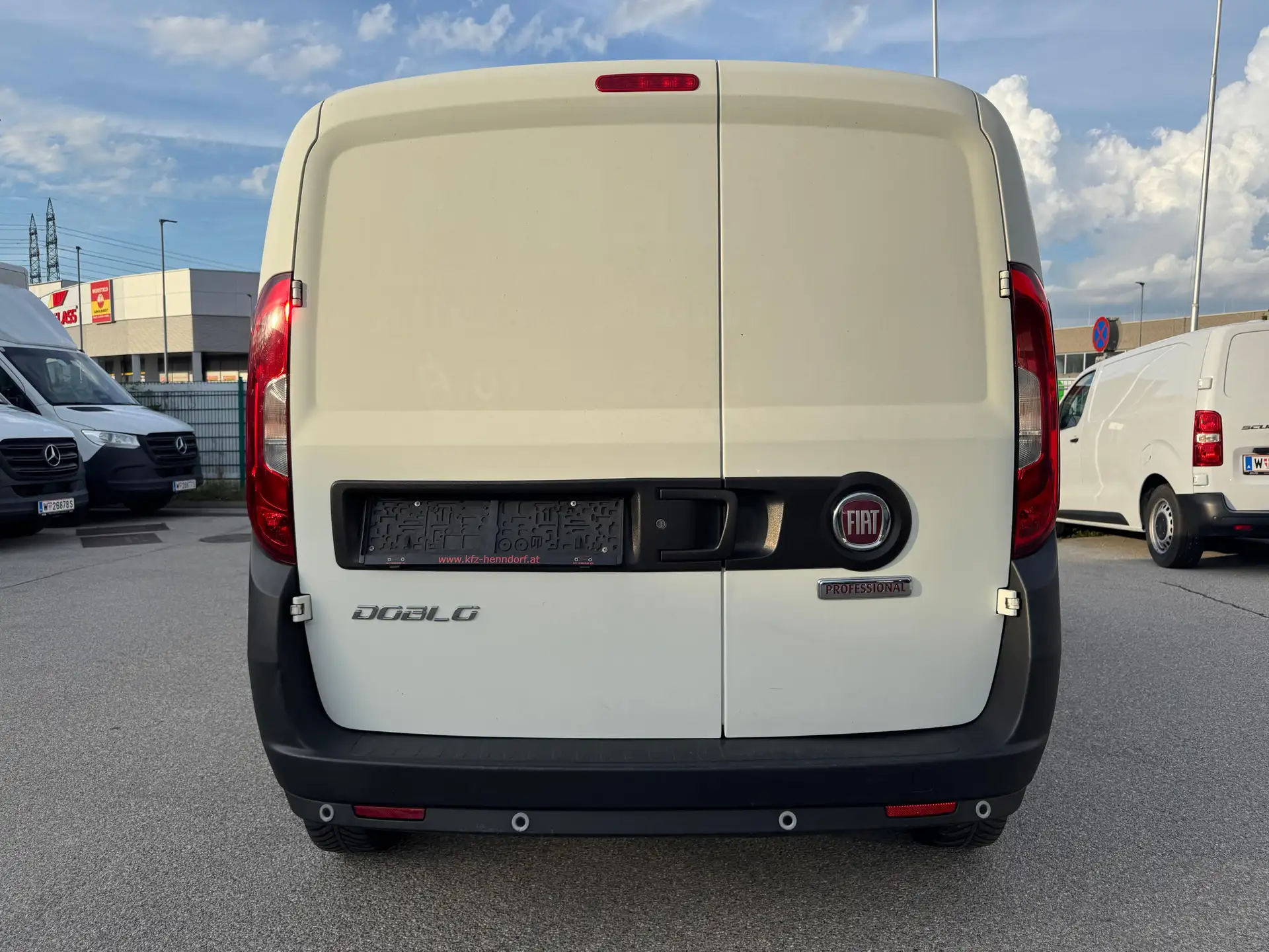 Fiat Doblo 1,6 JTD Langstrecke/unfallfrei *Netto 4.167€ – Bild 4