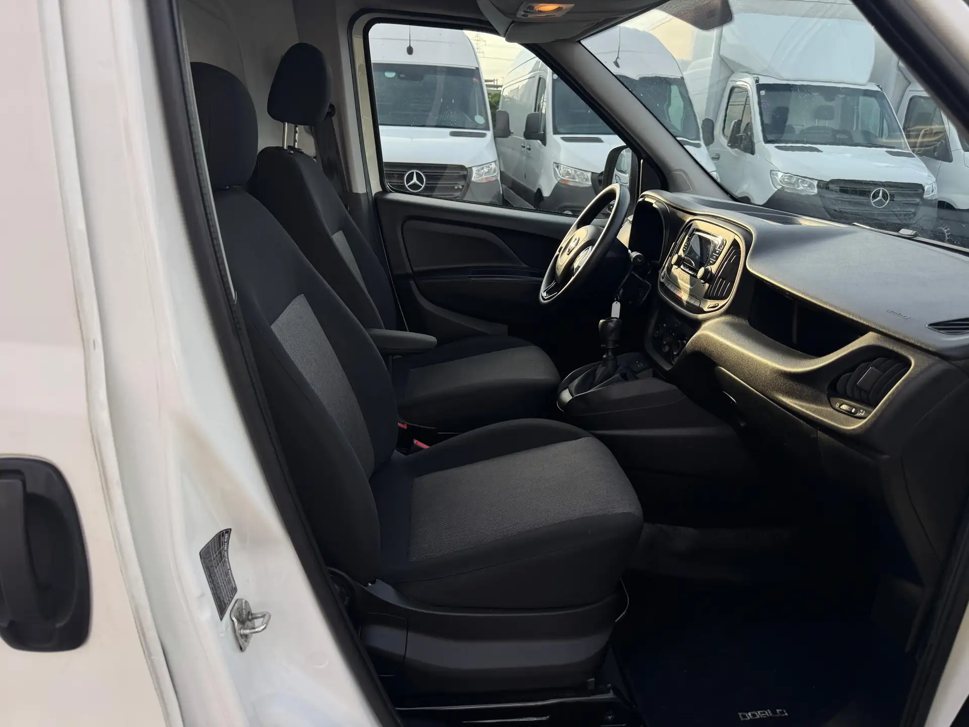 Fiat Doblo 1,6 JTD Langstrecke/unfallfrei *Netto 4.167€ – Bild 17