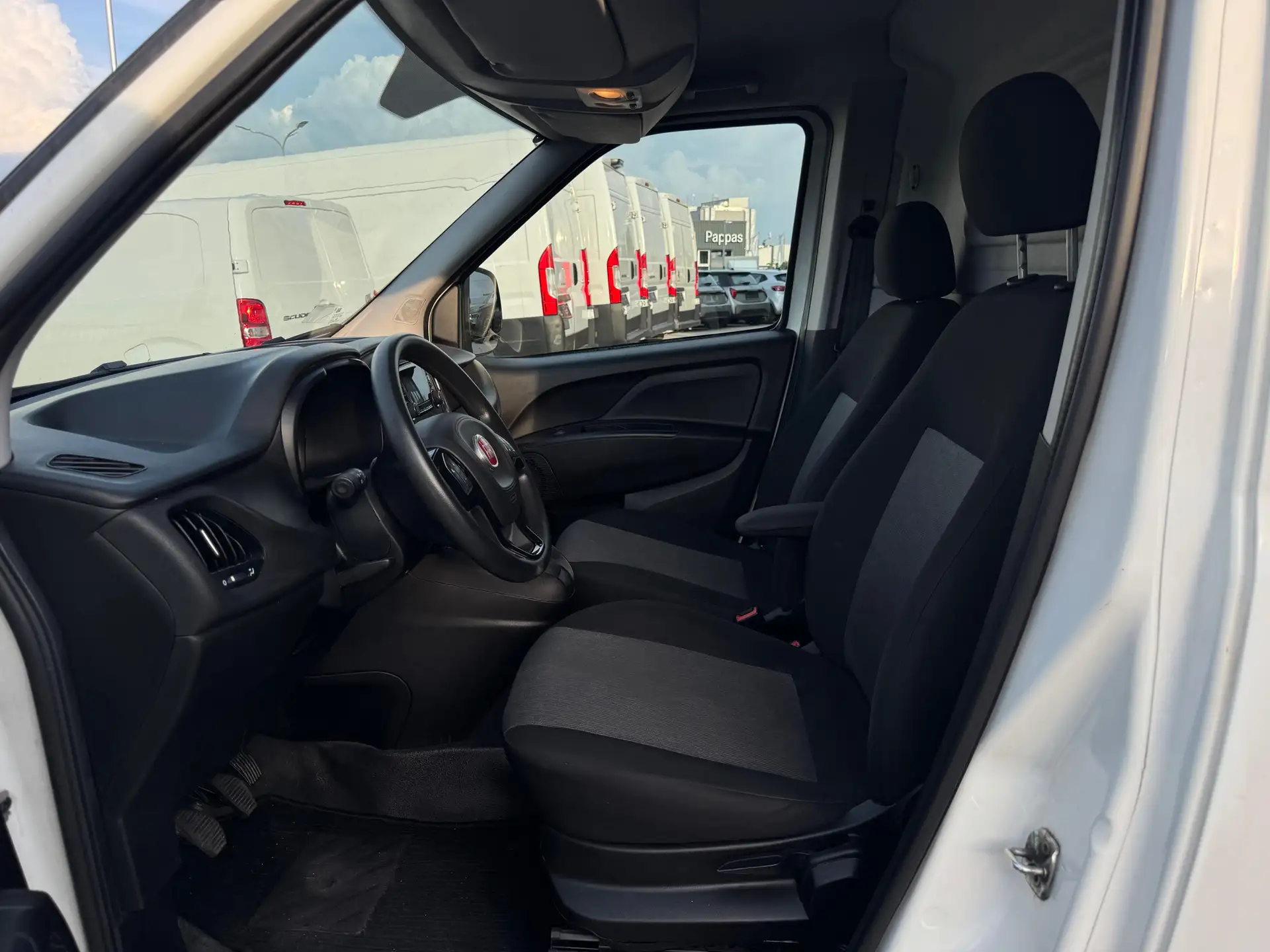 Fiat Doblo 1,6 JTD Langstrecke/unfallfrei *Netto 4.167€ – Bild 14
