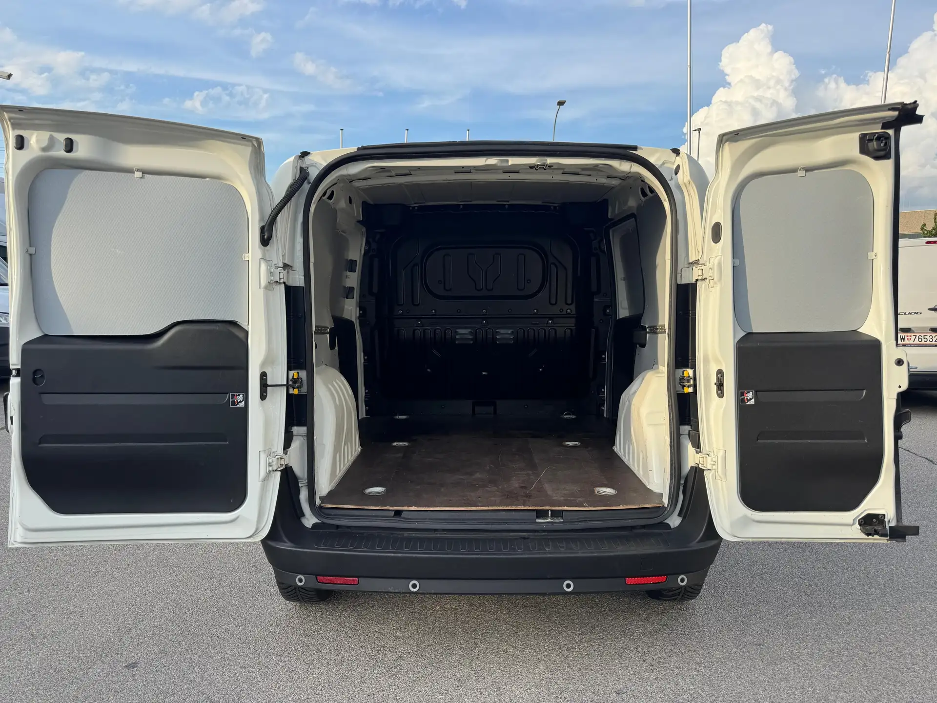 Fiat Doblo 1,6 JTD Langstrecke/unfallfrei *Netto 4.167€ – Bild 5