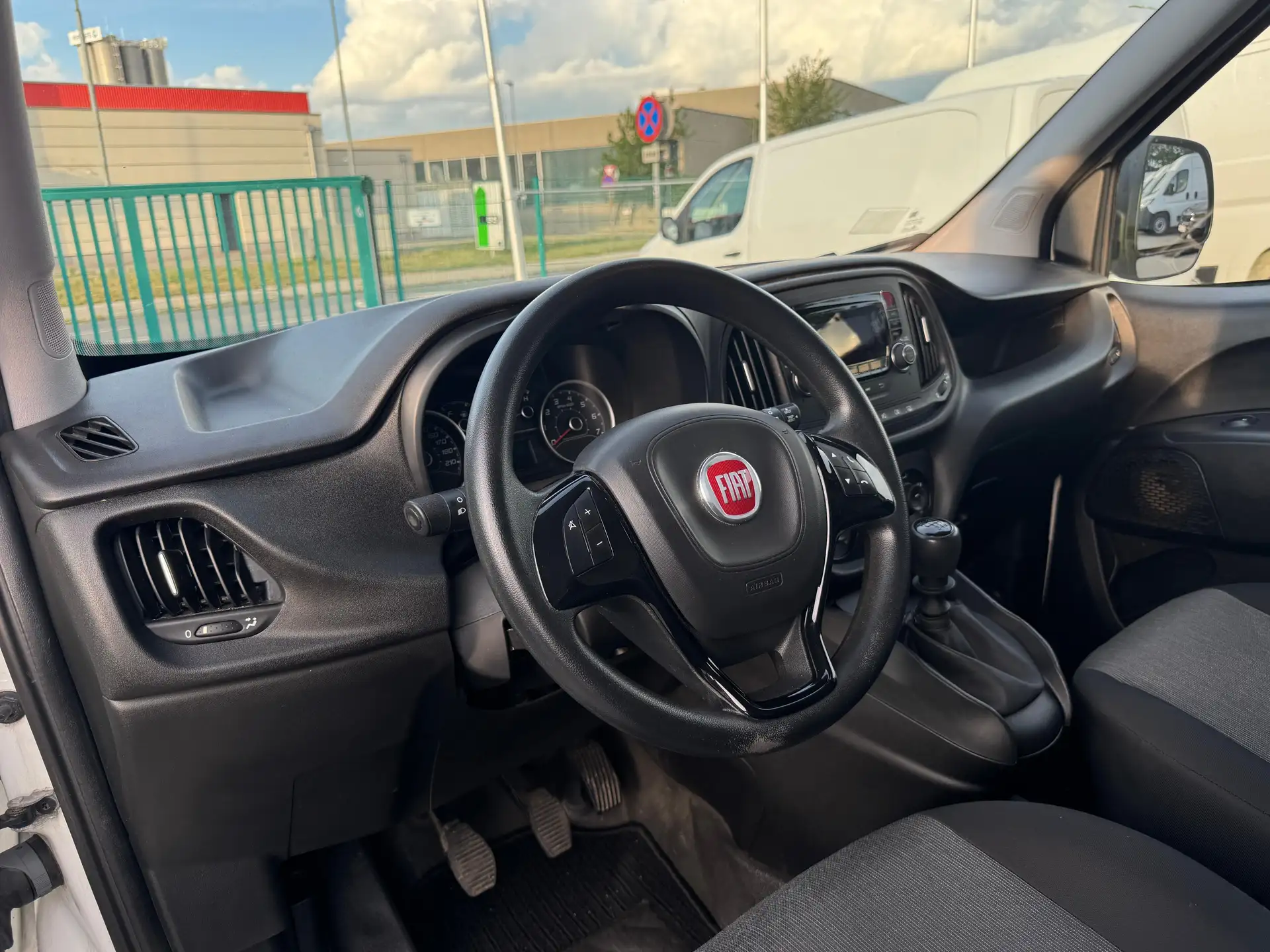 Fiat Doblo 1,6 JTD Langstrecke/unfallfrei *Netto 4.167€ – Bild 15