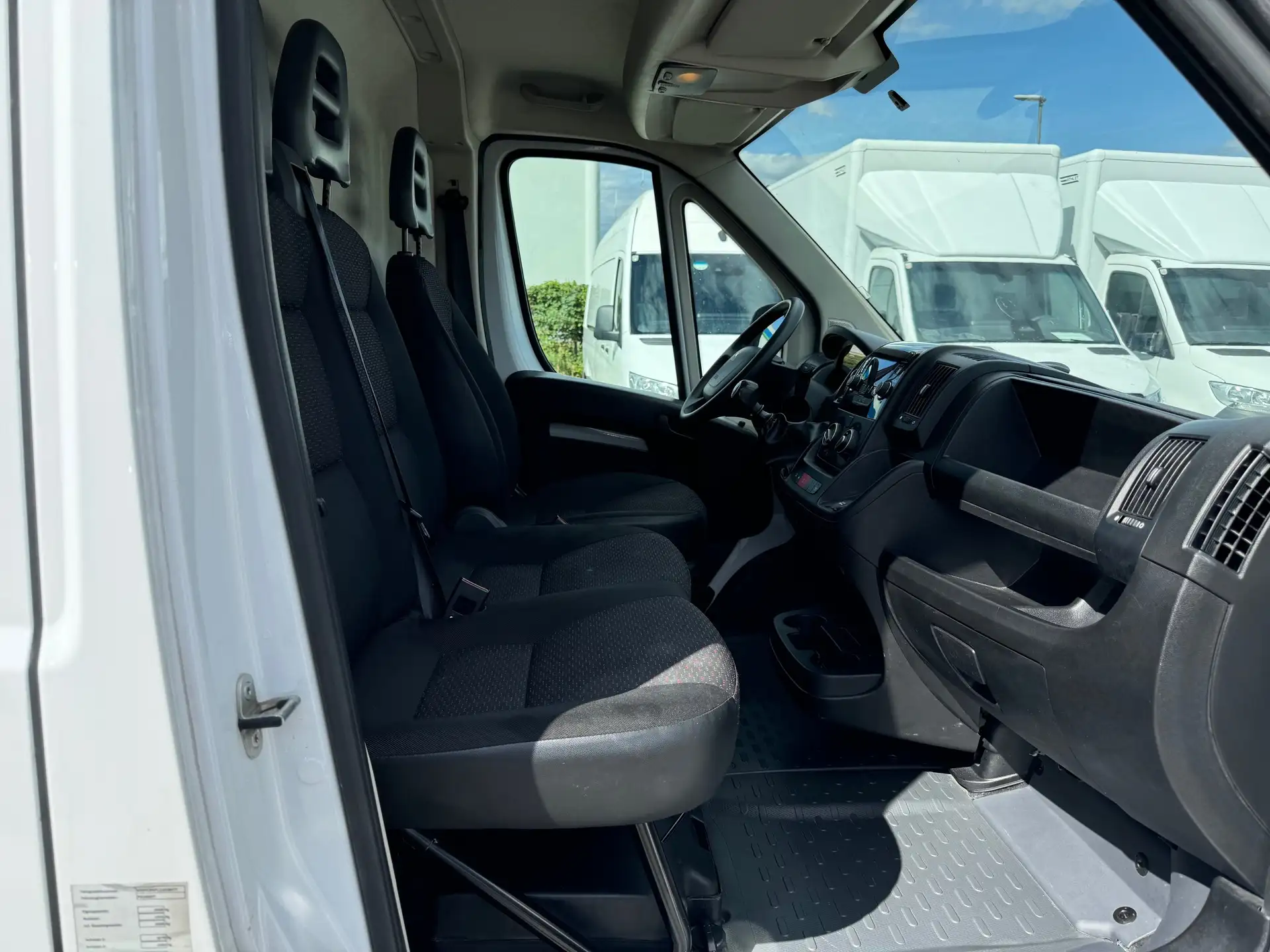 Peugeot Boxer L3H2 35+ 140 TÜV/Service *Netto 14.992€ – Bild 7