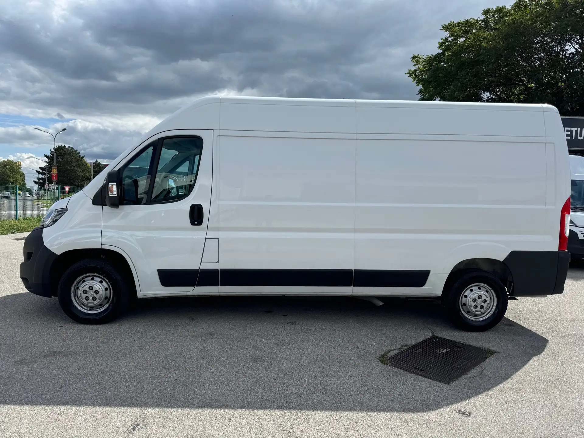 Peugeot Boxer L3H2 35+ 140 TÜV/Service *Netto 14.992€ – Bild 2