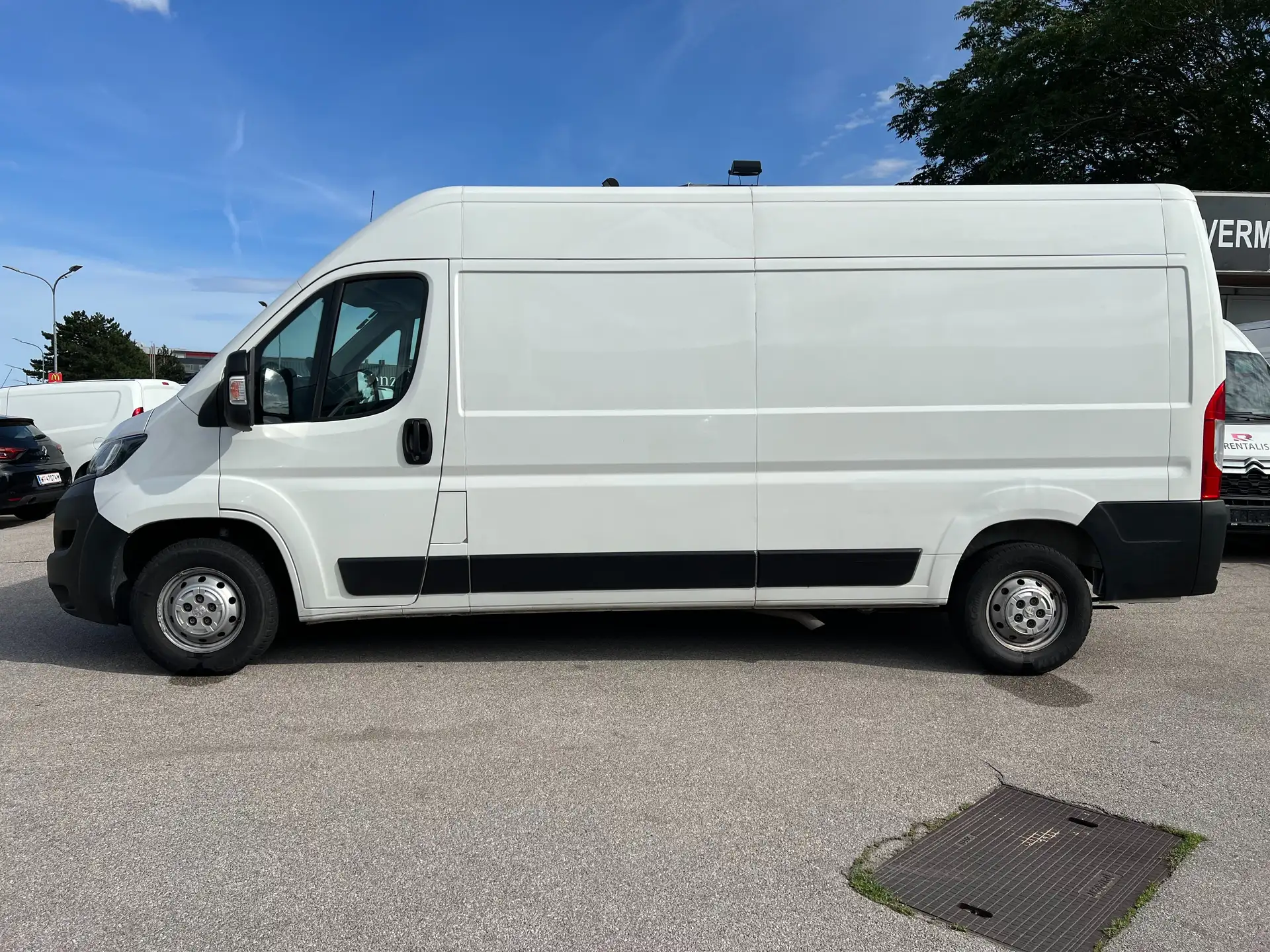 Peugeot Boxer L3H2 35+ 140 TÜV/Service *Netto 16.658€ – Bild 2